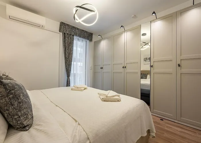 Elegant, High End, Central Condo